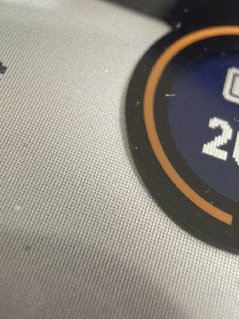 MIP螢幕上面好像有一層 | The MIP screen appears to have a layer on top